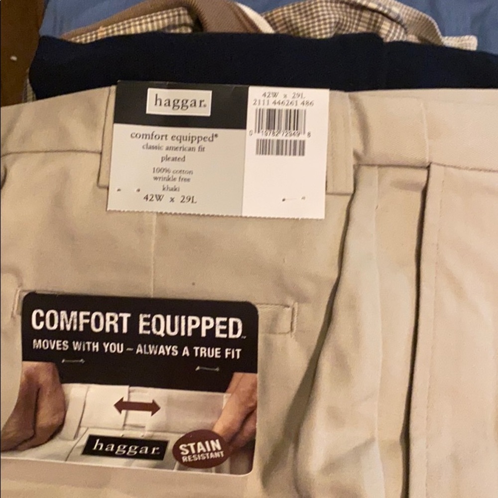 Men’s khakis 42/29
